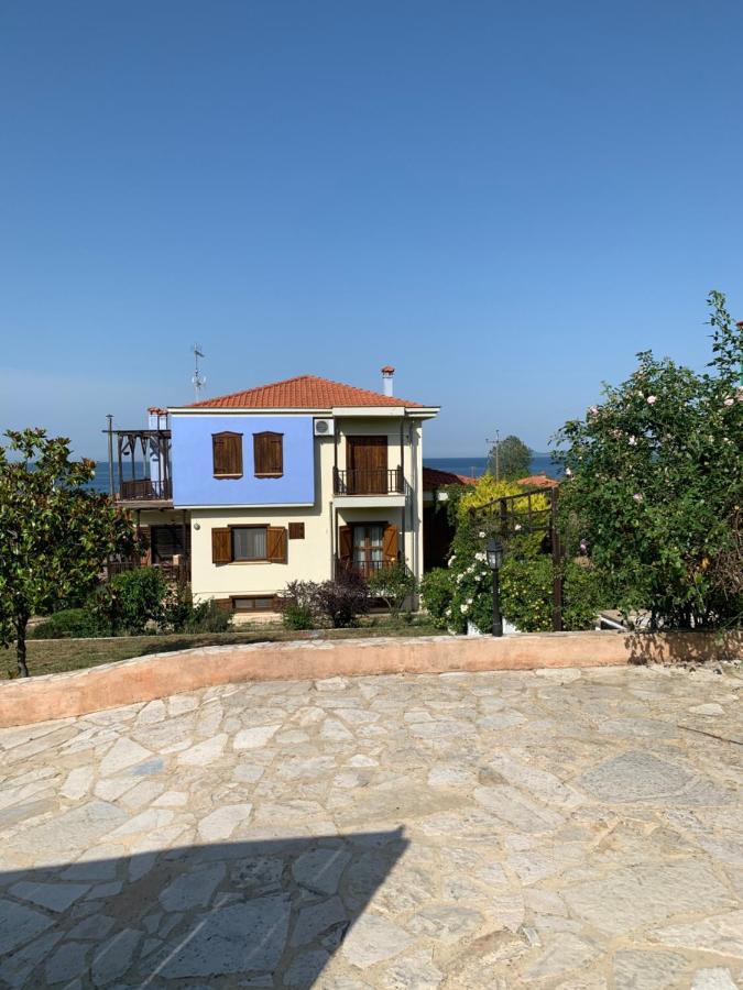 Guesthouse Kaliepia Ierissós Buitenkant foto