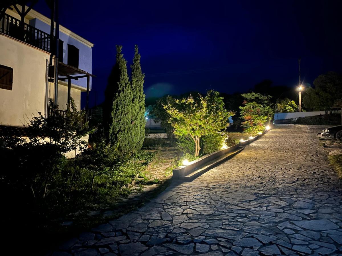 Guesthouse Kaliepia Ierissós Buitenkant foto