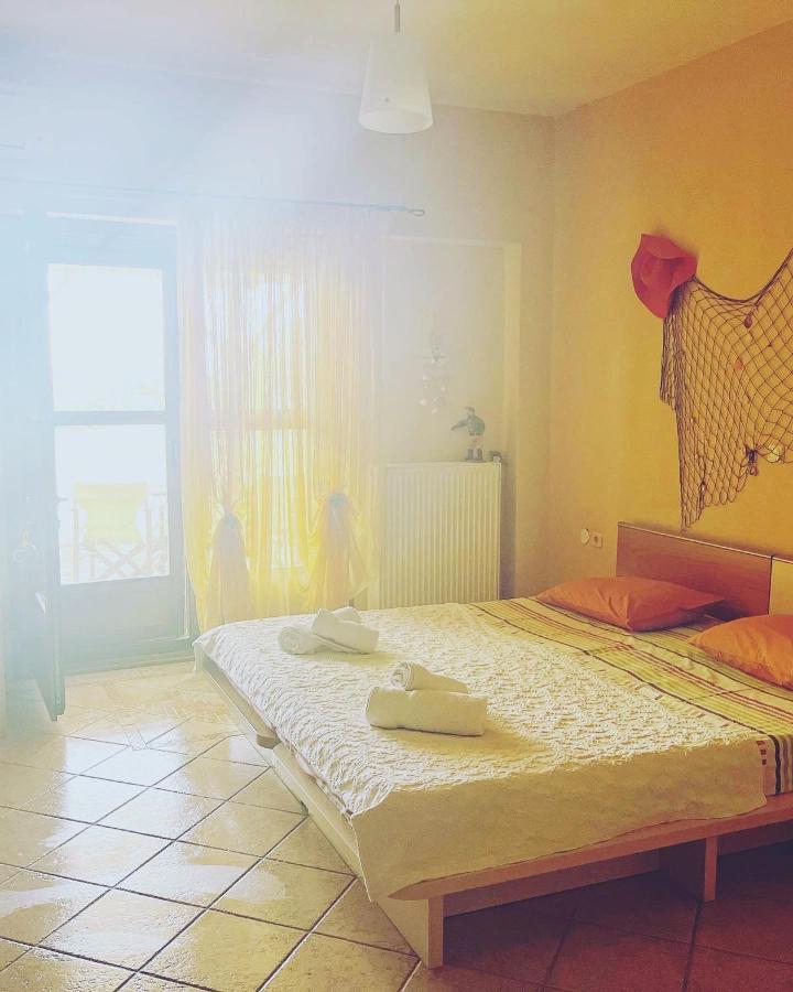 Guesthouse Kaliepia Ierissós Buitenkant foto